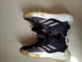 SEPATU BASKET SIZE 44.5 CM INSOLE 28.5 CM