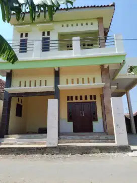 Rumah lantai 2 siap huni, AJB, 155 m², kaliwedi Cirebon