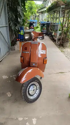 Dijual Vespa Px 1982 full restorasi