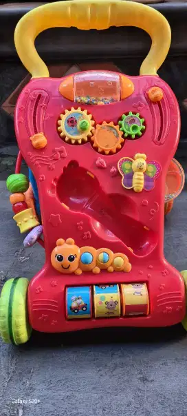 Dijual baby walker