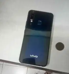 Vivo y15  ram 4/64