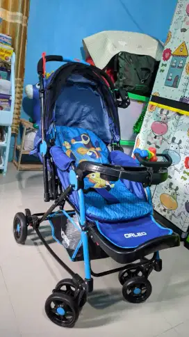 Stroller biru bayi bekas masih bagus seperti baru