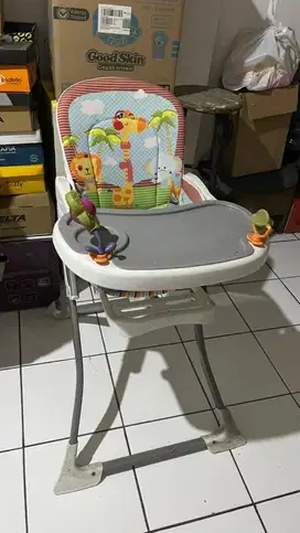 Baby chair (Kursi makan bayi)