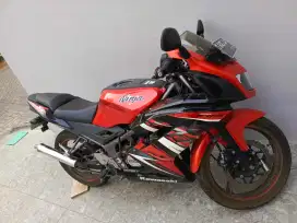 Kawazaki Ninja R Red tahun 2014 Ori istimewa