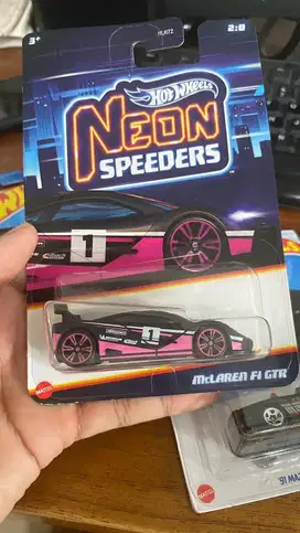 Hotwheels McLaren F1 GTR