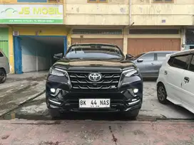 Toyota fortuner 2.8 GR Sport 2023