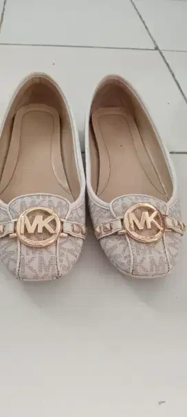 Sepatu wanita MK ORI