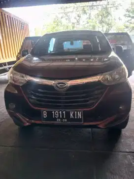 DAIHATSU XENIA 2016