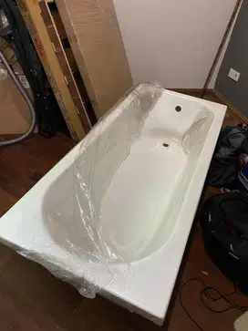 Bathtub Appollo