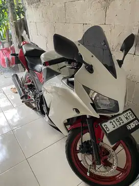 Di jual cbr150 k45a 2015