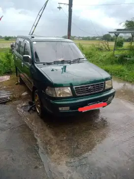 Mobil Kijang type SSX 1.8 efi