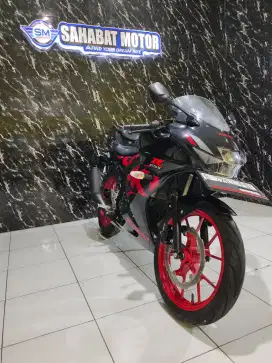 SUZUKI GSX 150R TH 2018 KM RENDAH GRESS SIAP PAKAI