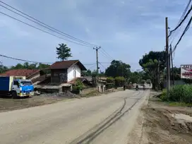 Dijual Cepat Tanah kosong di Jl Raya Sudamanik Pinggir Jalan Raya