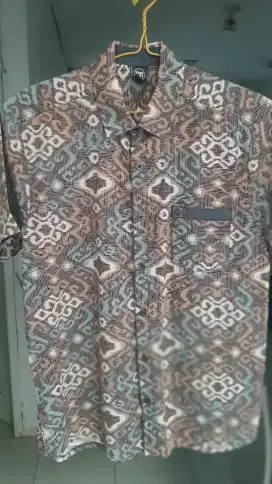 Kemeja Batik Etnik Ukuran L