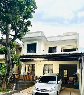 Rumah 3 Lantai di Legenda Wisata Cibubur