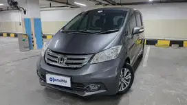 Honda Freed 1.5 E Bensin-AT 2014 Abu /