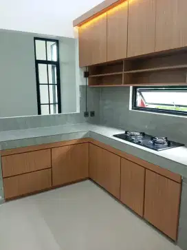 Kitchen set custom