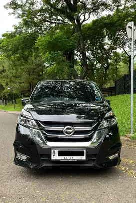 Nissan Serena 2.0 HWS 2019