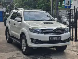 Tdp 15 Juta Toyota Fortuner G VNT Diesel 2013