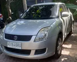 Suzuki Swift SIlver 1.5 Manual Istimewa jual cepat