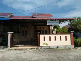 Disewakan rumah di Klambir 5