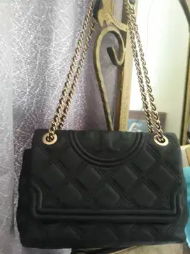 Di jual tas secon brended tory burch
