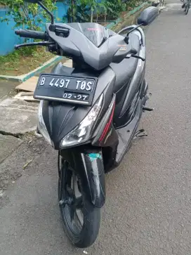 Di jual motor vario 110 vario warna abu