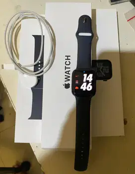 Apple Watch SE gen 2 44 mm