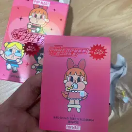 Pop Mart PowerPuff girls PPG Selected Brushing Teeth Blossom