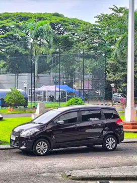 DP 19JT SUZUKI ERTIGA GL 1.4 MT 2012