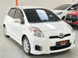 YARIS E 2012 AUTOMATIC UPGRADE TRDs TERMURAH!!