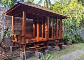 Saung dinding kaca minimalis terima jadi di lokasi
