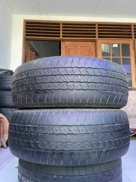 Ban Bridgestone Dueler H/T 265 60 r18 2pcs