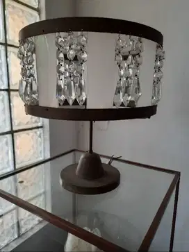 lampu meja asli kristal