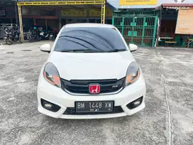 Dijual honda brio rs matic 2017 dp 10jt