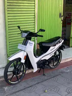 Suzuki Crystal 1994