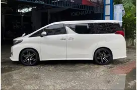 DIJUAL ALPHARD S 2015 PUTIH