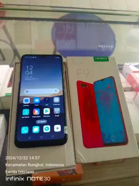 Oppo F9 4/64gb bekas fullset normal bisa Tukar Tambah