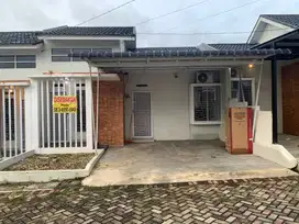 Sewa Rumah Villa Terakota, Umban Sari, Rumbai