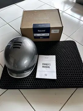 Dijual helm merk thousand polished