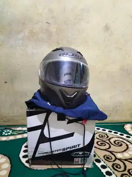 Dijual helm NJS full face