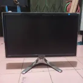 Monitor LED Samsung 22 in - Minus