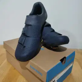 SHIMANO RC1 Sepatu Roadbike