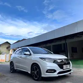 Honda Hrv prestige 2019 (dp 20 jt)