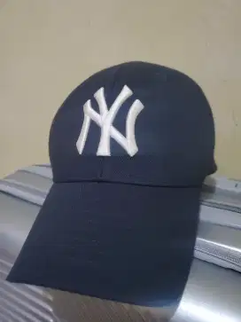 Topi New Era Original 9Forty New York Yankees Dark Blue & White