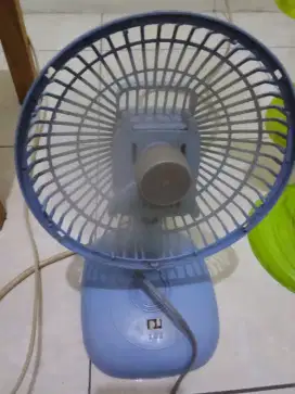 Kipas angin mini miyako