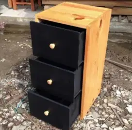 Laci Serbaguna Kayu, Kabinet Penyimpanan Kayu, Meja Nakas, Loker Baju