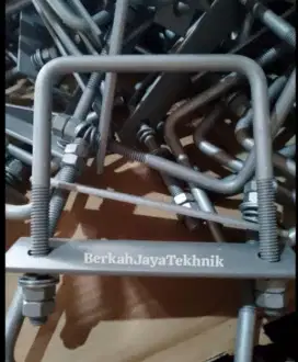 U bolt / U bolts