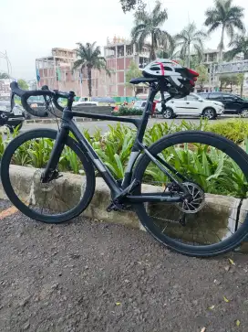 SEPEDA ROADBIKE JAVA VESUVIO 2021