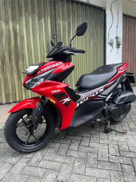 YAMAHA AEROX CONECTED 2023 - Motor muluss dan Kayak Baru